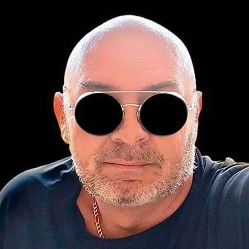 Thom Reed<br>and The Know Podcast